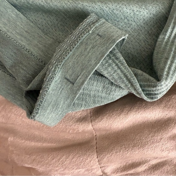 Lululemon Metal Vent Long Sleeve 2.0 - Tidewater Teal / Wild Mint Size Large - Picture 7 of 10